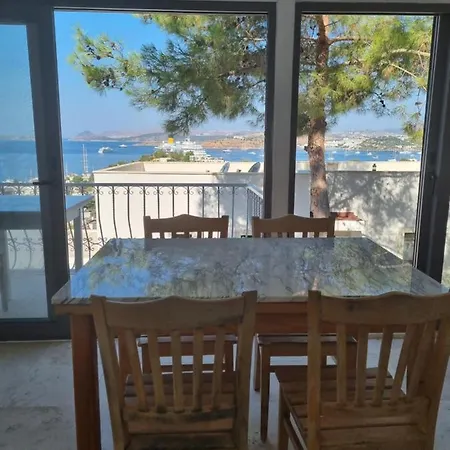 Deniz Manzarali, Muestakil Harika Yazlik 펜션 Bodrum